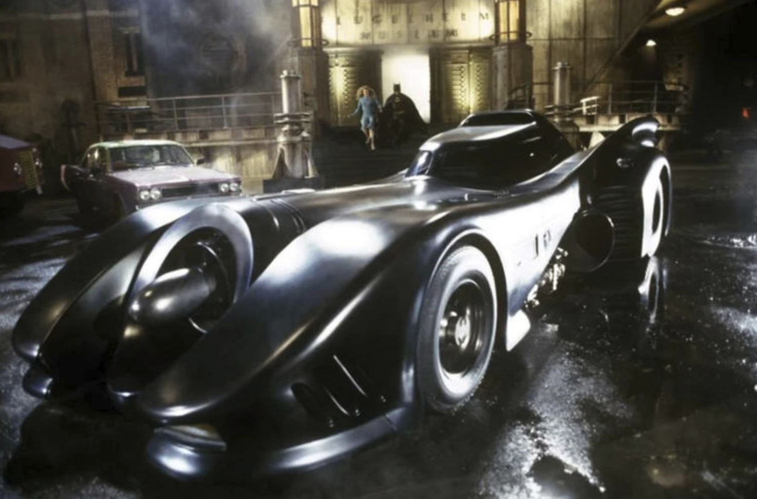 Klassiskt filmhantverk bevaras – originalet av Batmans bil säljs på auktion