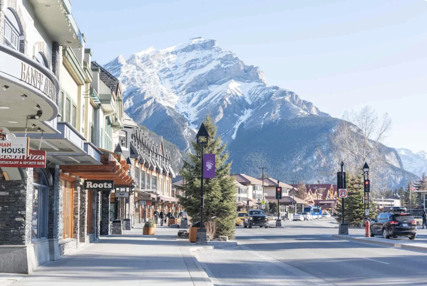 Bergsstaden Banff korad till världens vackraste sommardestination i ny studie