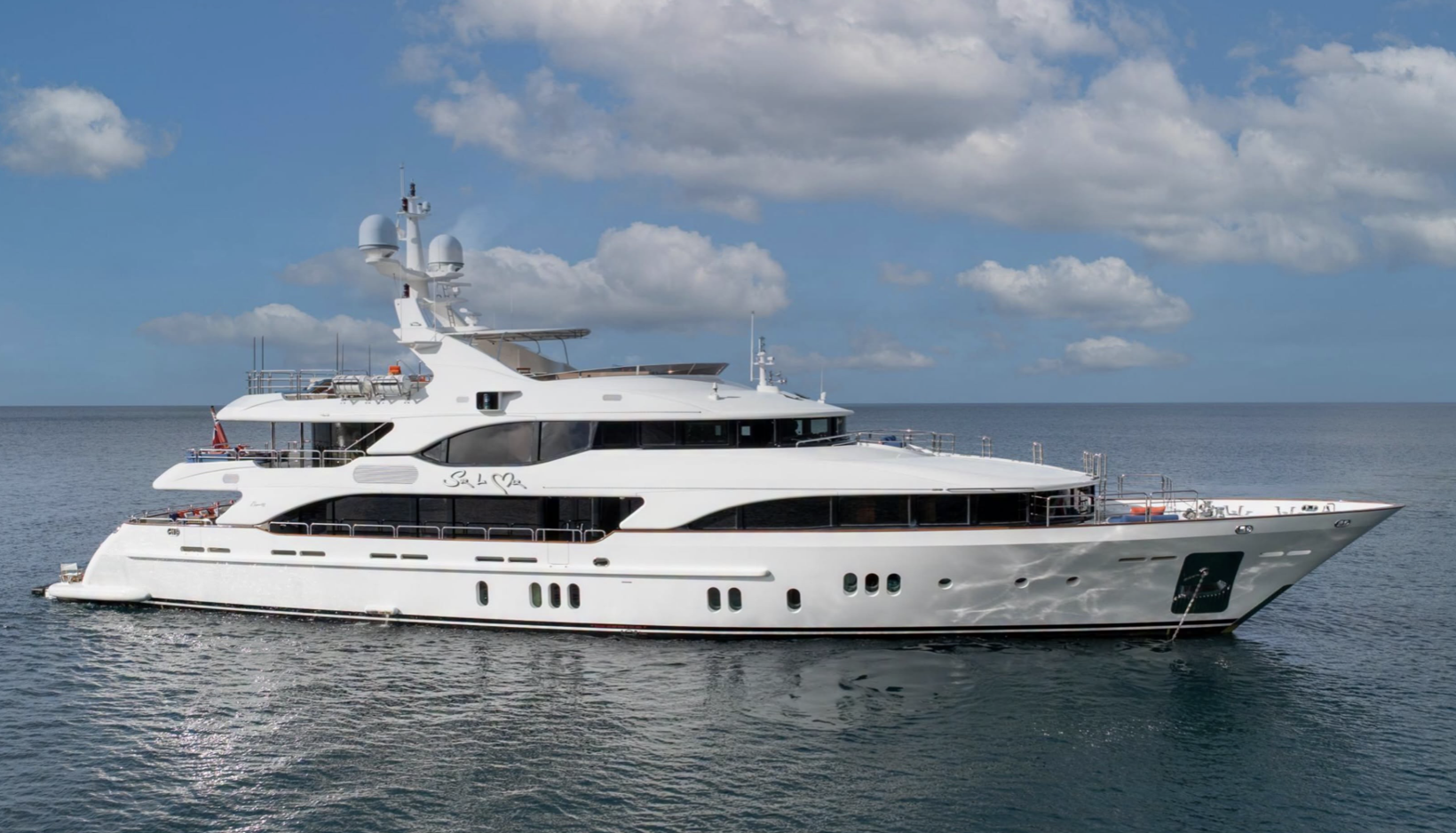 Underbar superyacht, rimligt pris